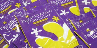 Preservativos femininos Aquisicao desnecessaria de R 319 milhoes pelo Ministerio da Saude gera questionamentos