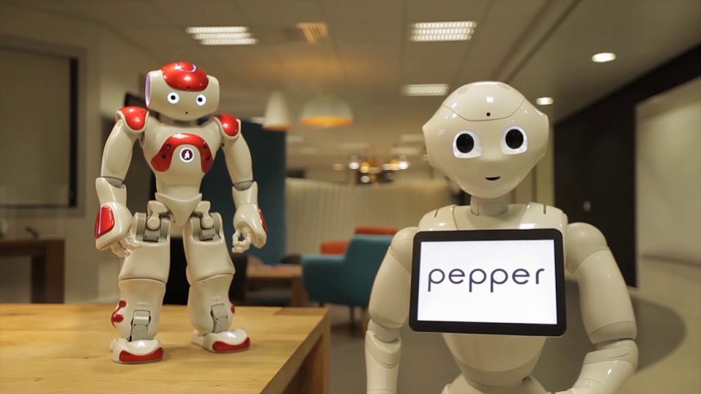 Robôs professores: Pepper na SXSW Edu