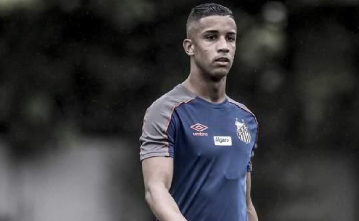 Santos anuncia devolução de Jorge ao Palmeiras